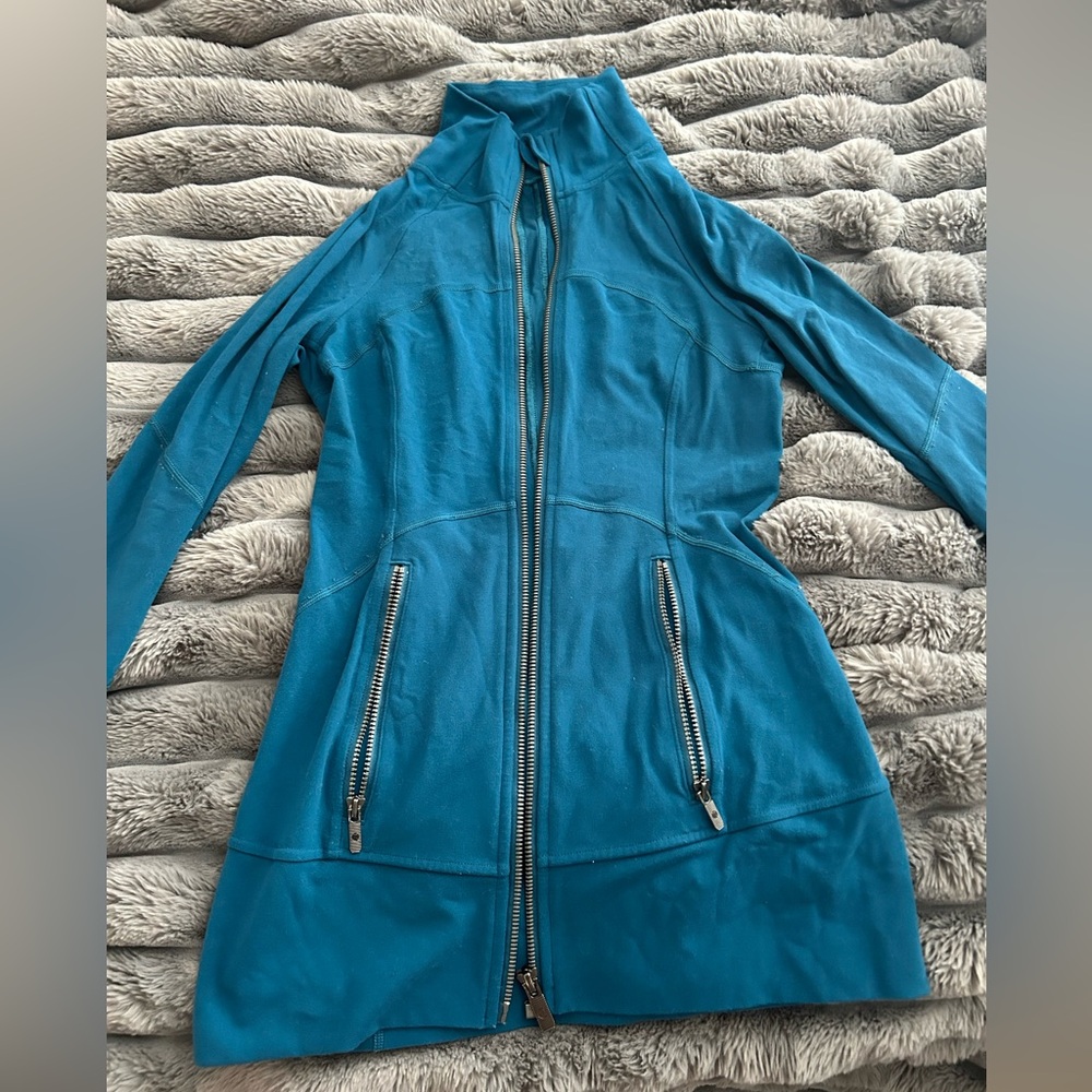 Lululemon Contour Jacket Tonic Teal size 2